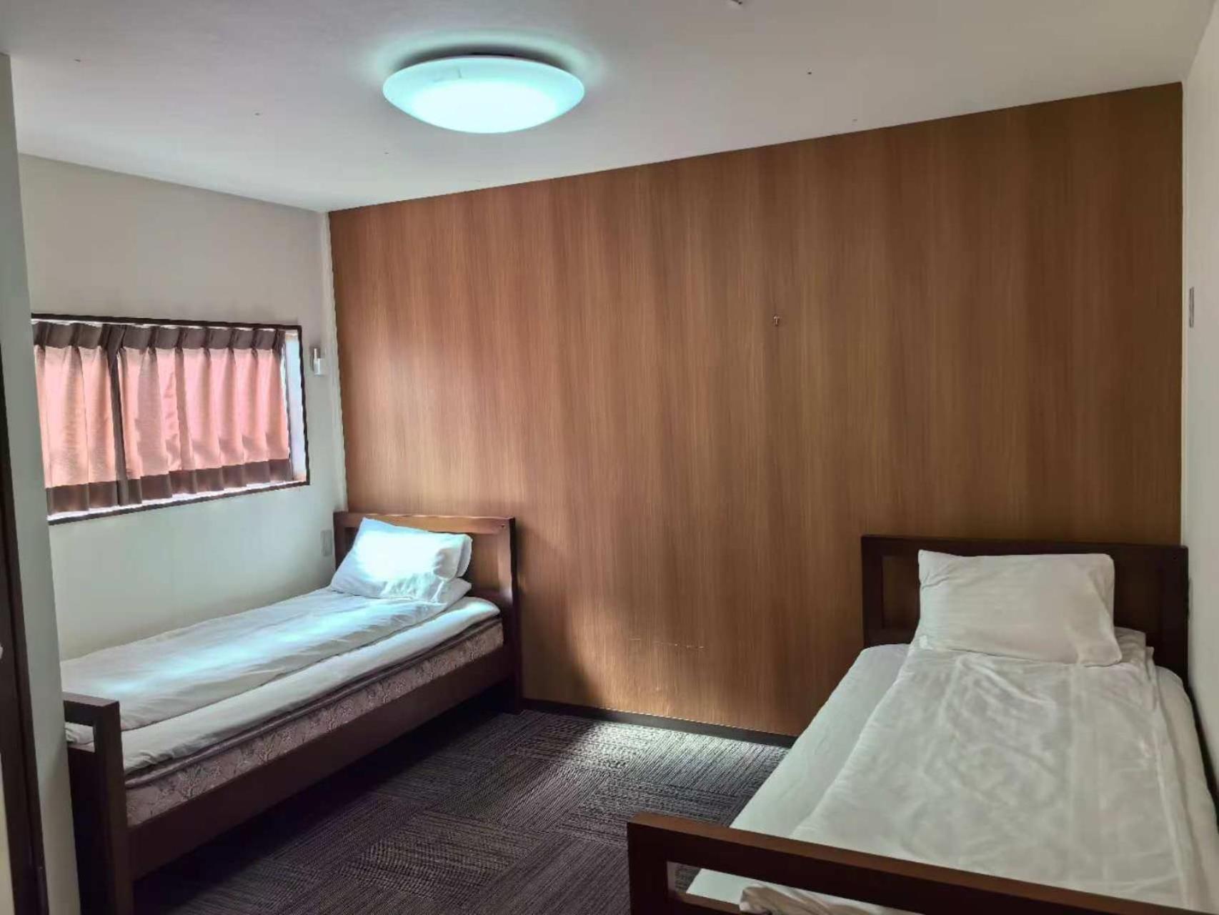 ホステル今鶴 四人部屋 302号室 Ōsaka Eksteriør bilde