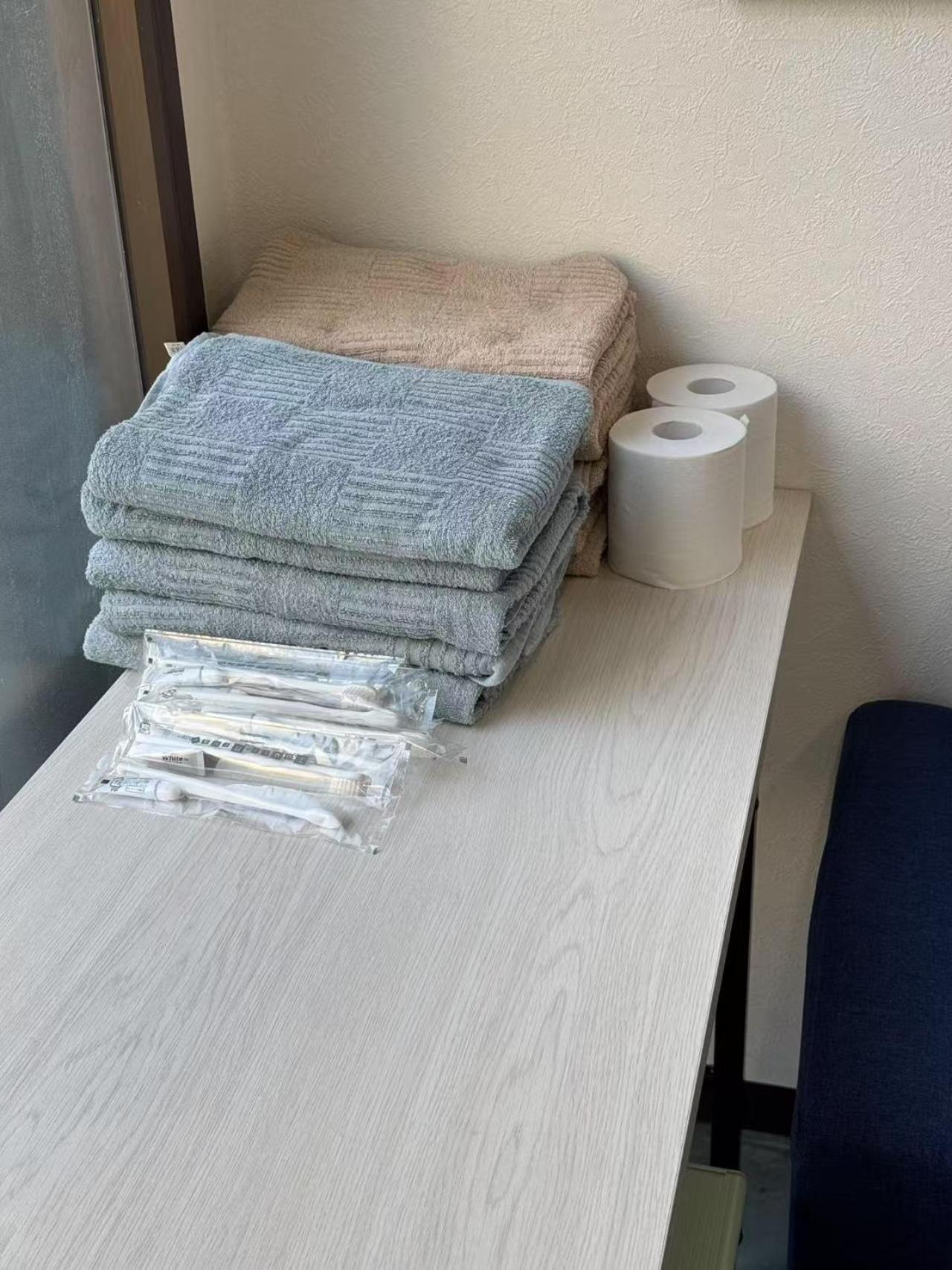 ホステル今鶴 四人部屋 302号室 Ōsaka Eksteriør bilde